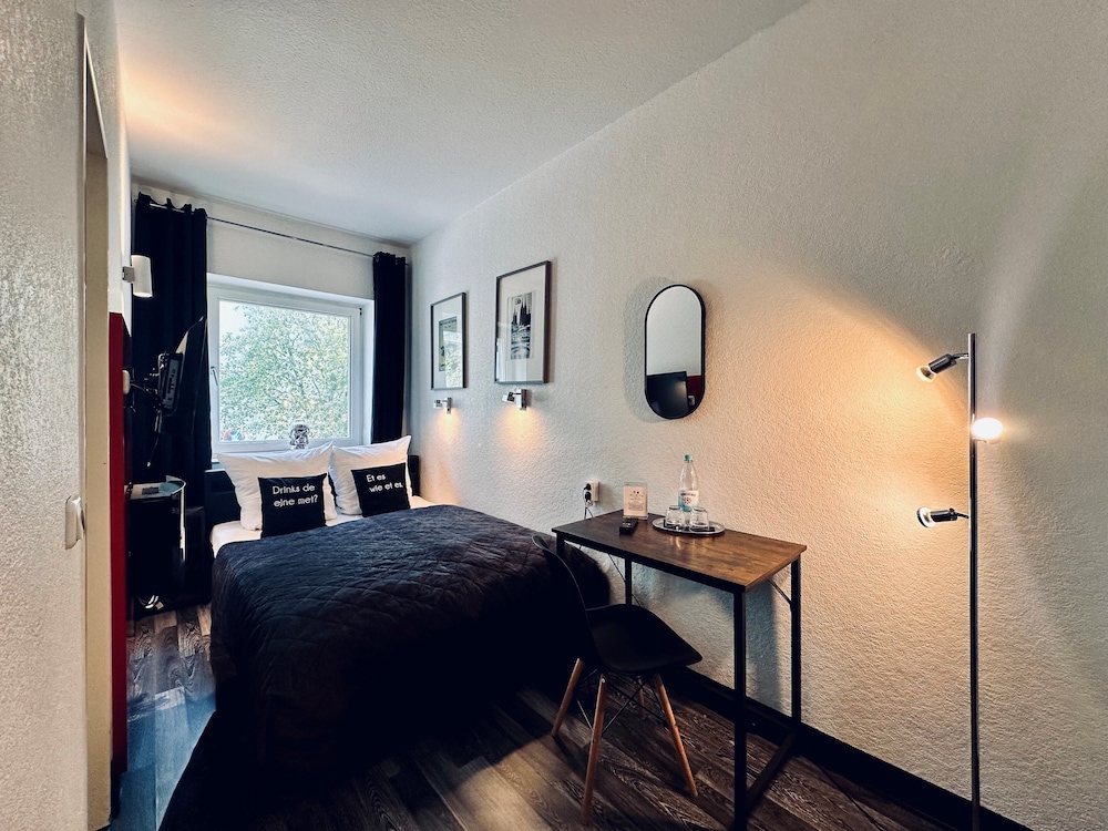 Hotel Alt Deutz City-Messe-Arena 25/50