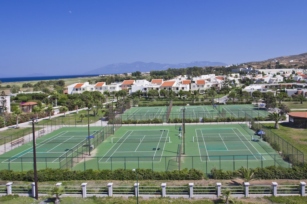 Kipriotis Village Resort 38/64