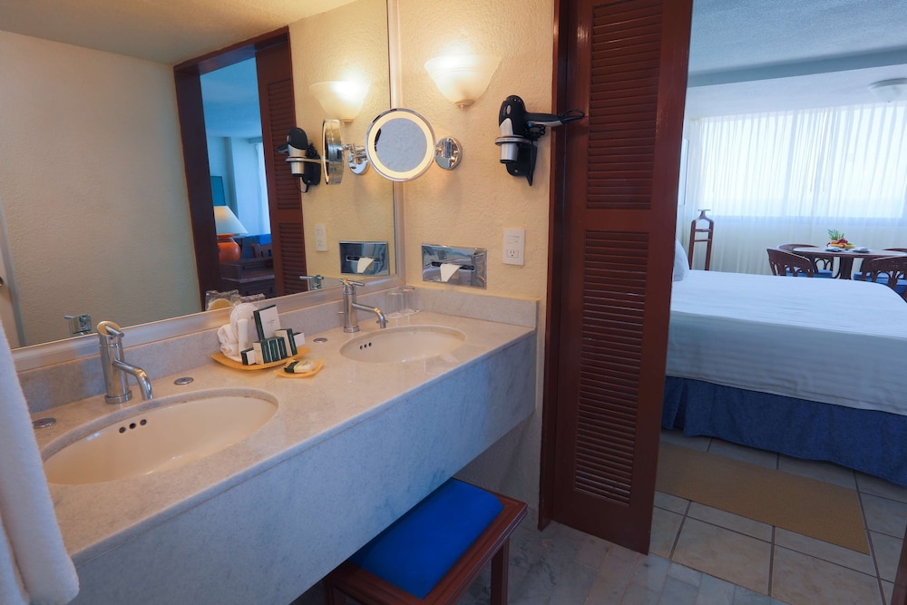 Barcelo Ixtapa 34/78