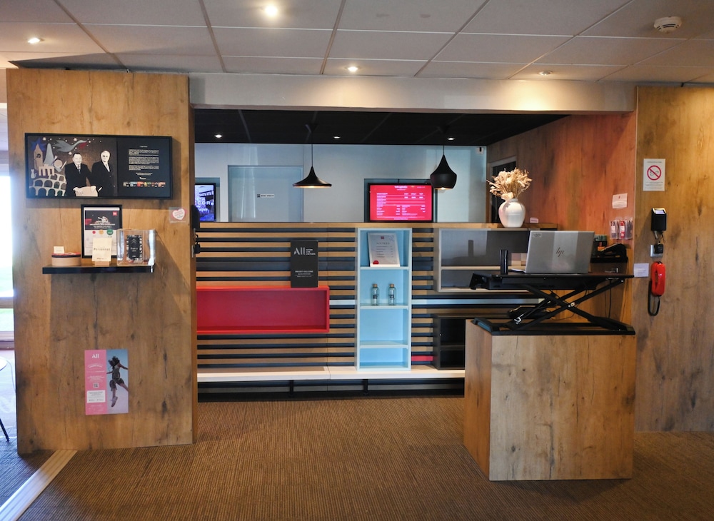 Ibis Laval Le Relais D'armor 8/50