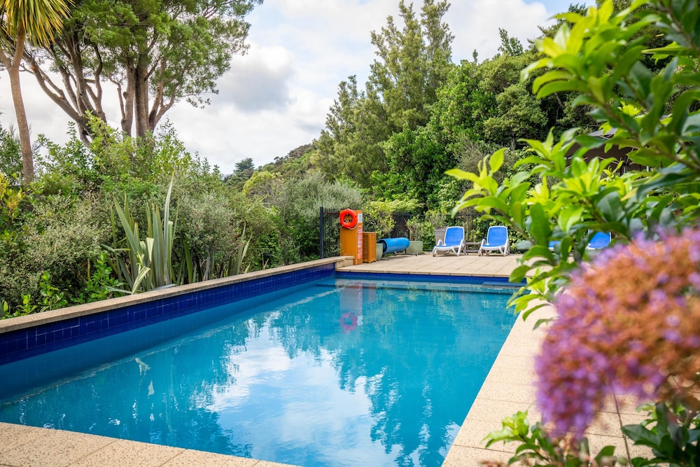 Bay of Many Coves Resort 6/57