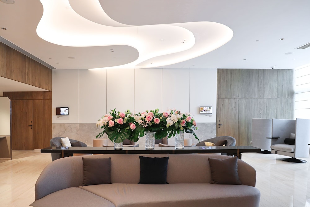 Oasis Aurum 181 Hotel 7/43