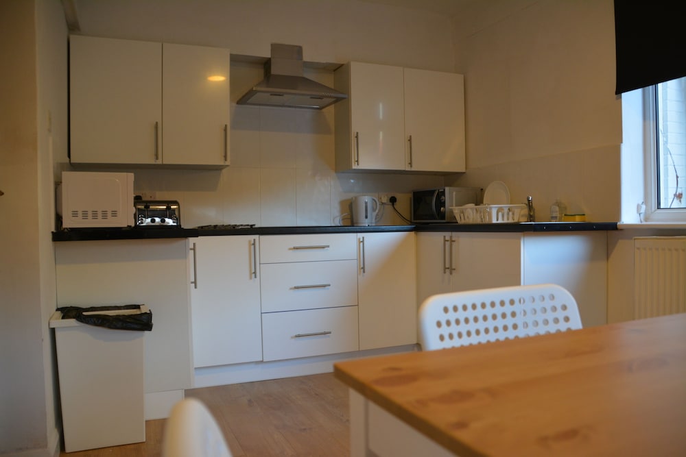 Bow Guest House