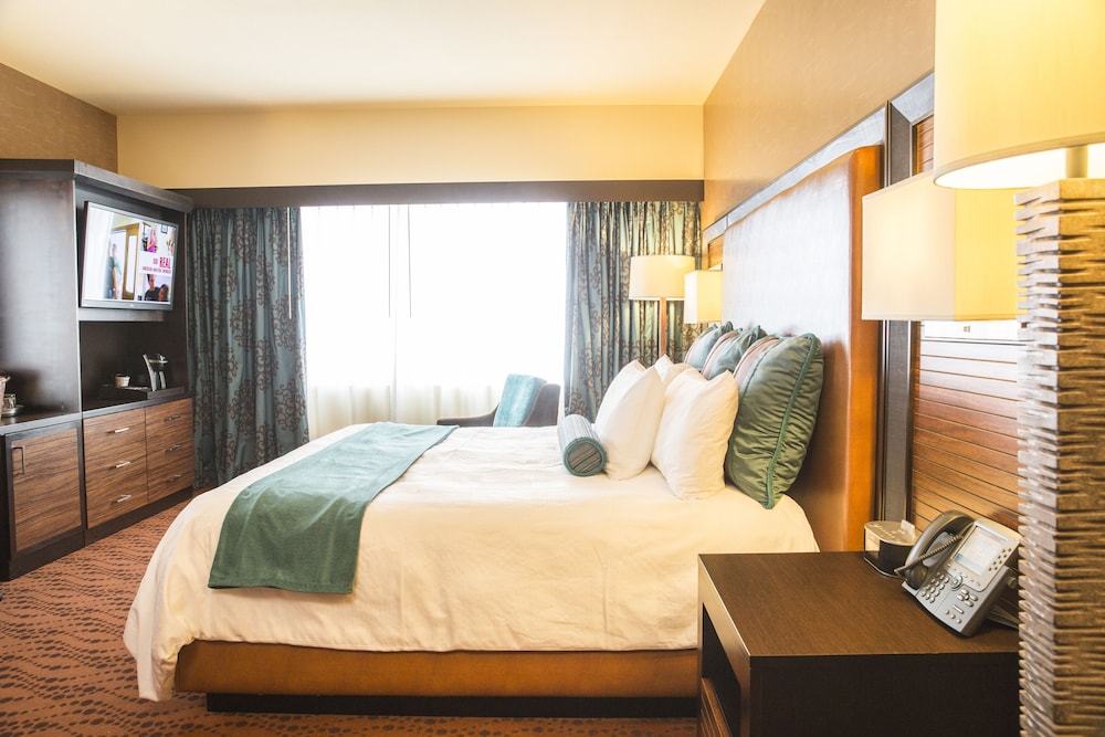Akwesasne Mohawk Casino Resort 16/36