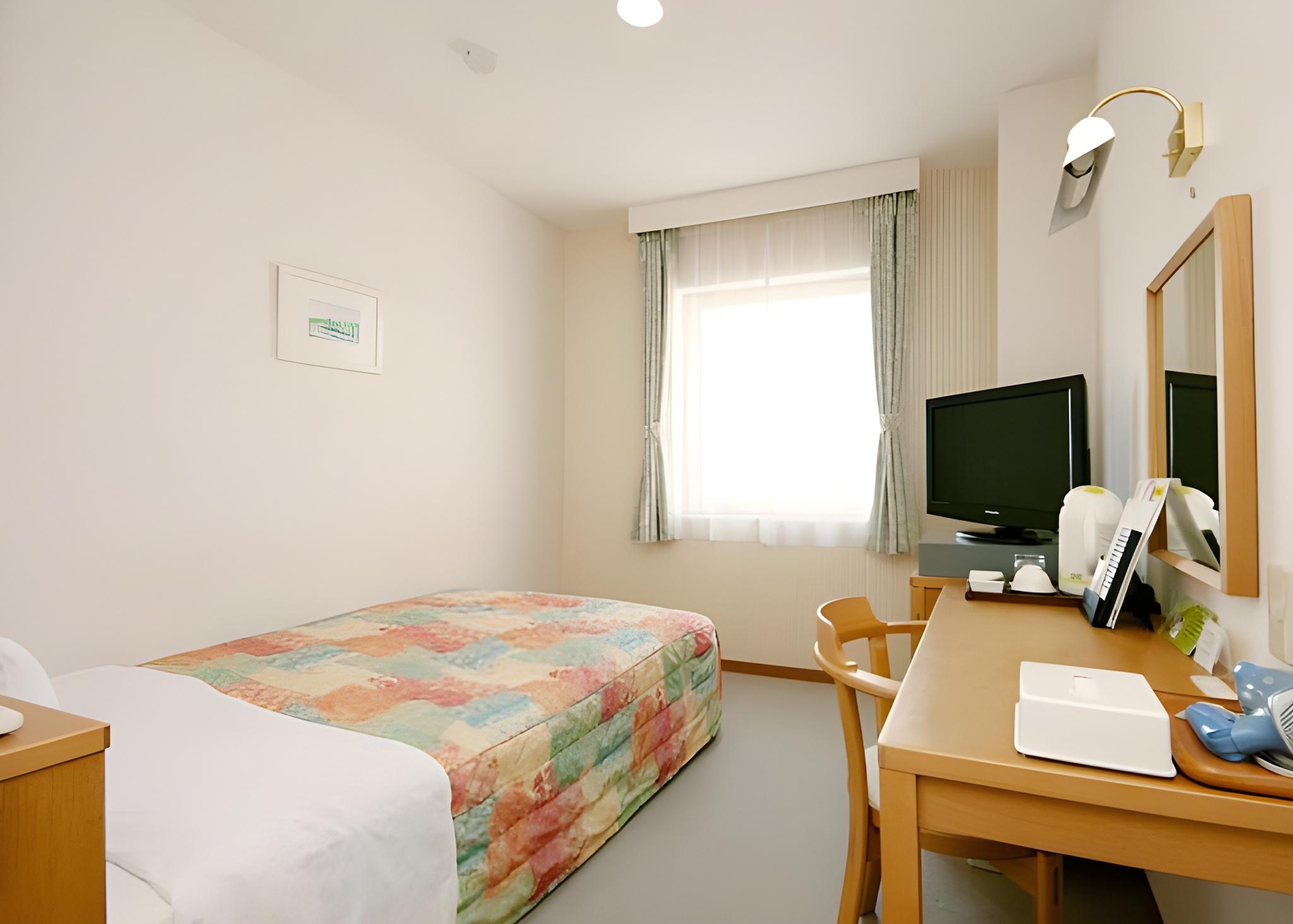 Standard, Single, Semi Double Bed, Smoking
