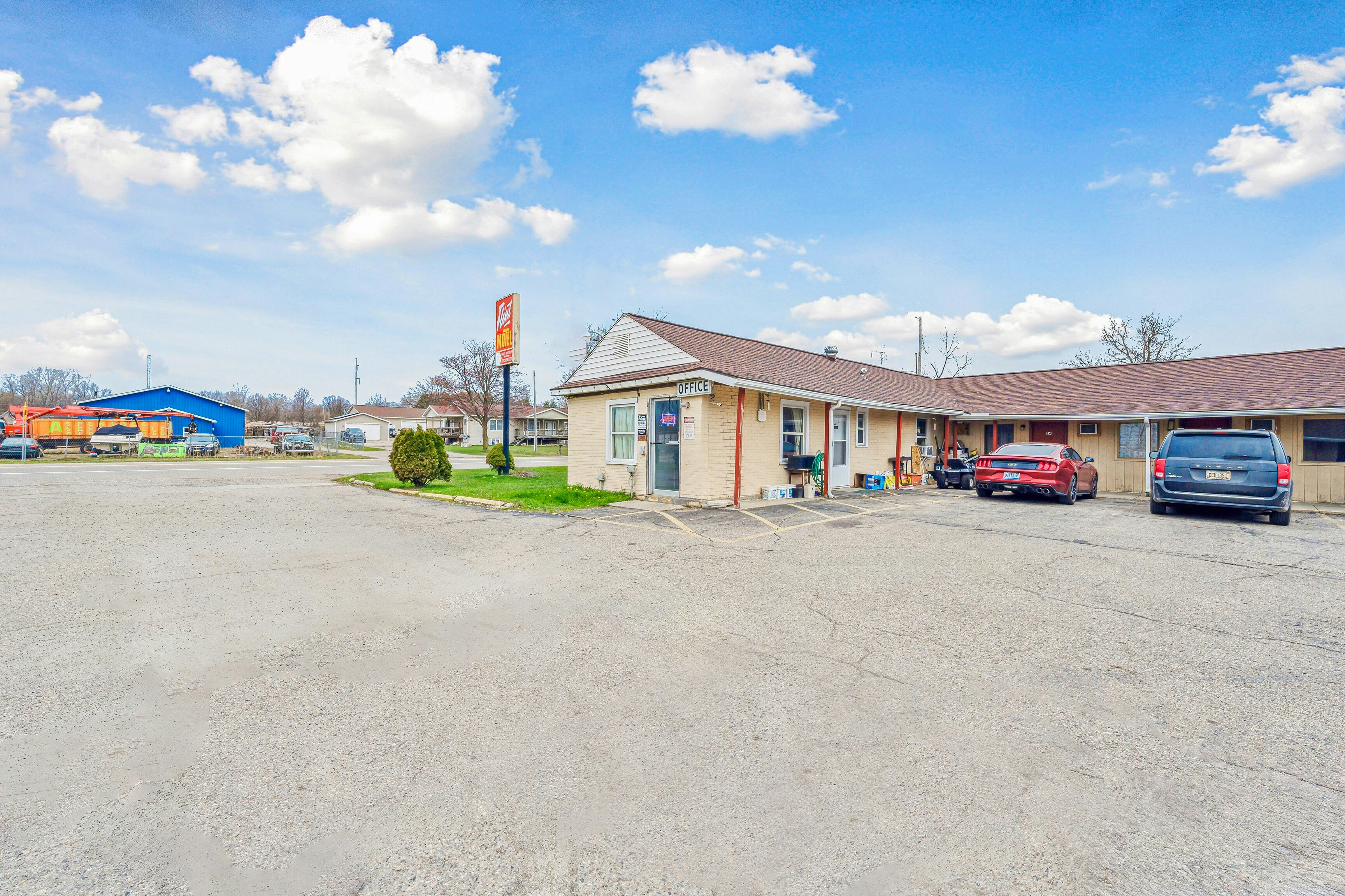 Flint Motel by OYO MI Near I-475 56/70