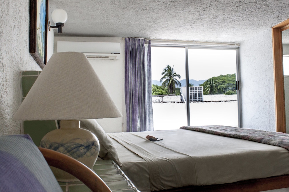 Coral Ixtapa 19/34