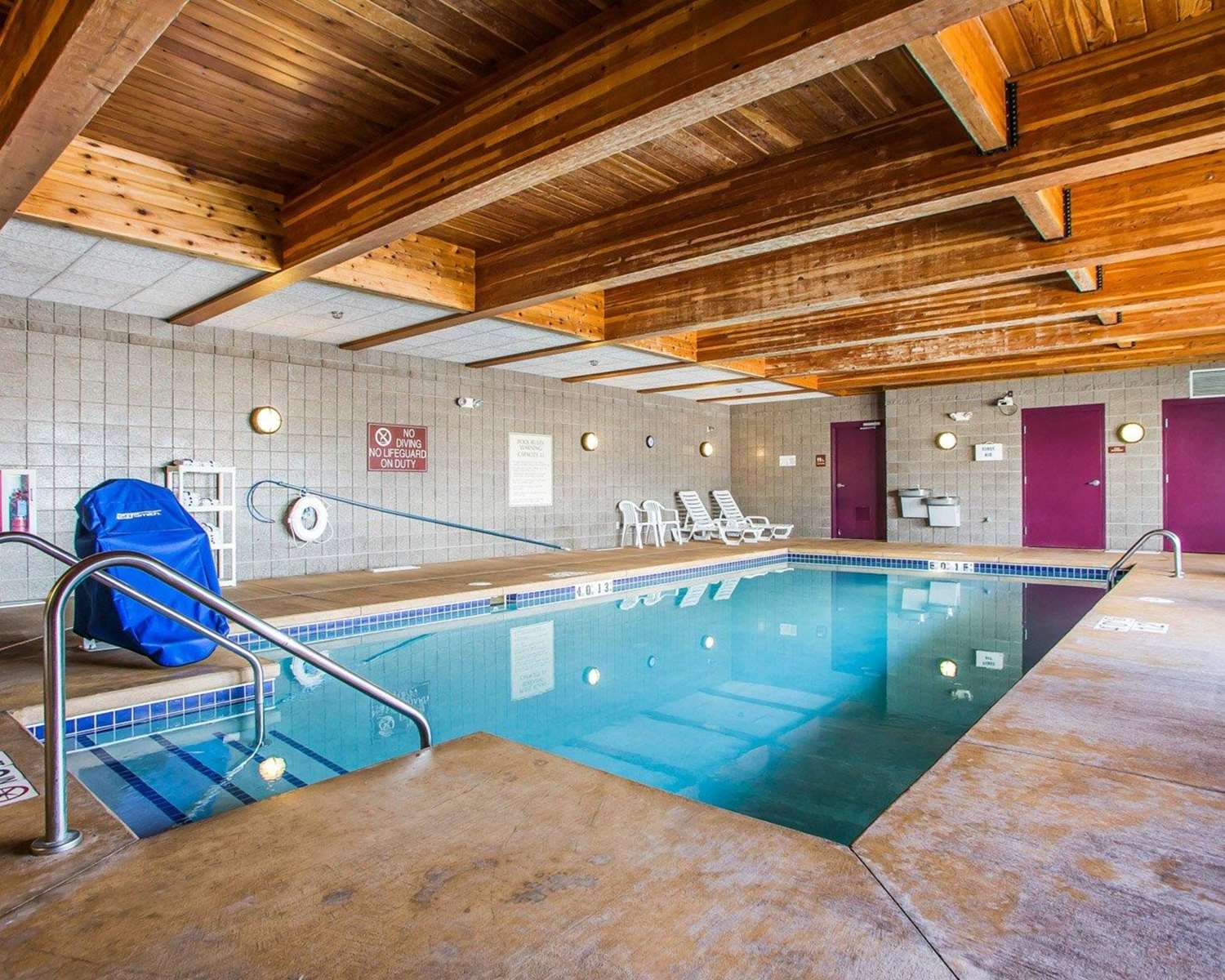 Sleep Inn & Suites Wisconsin Rapids, WI 17/35