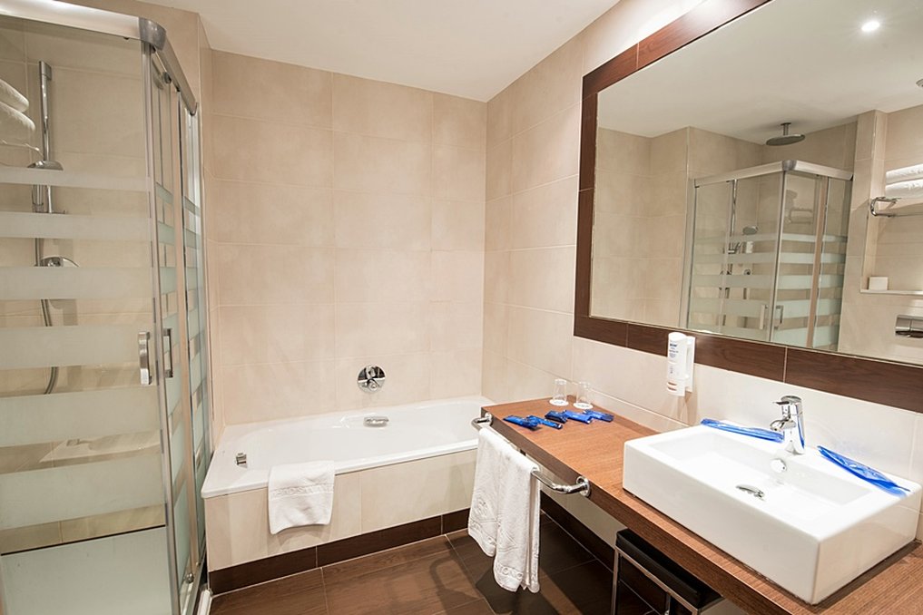 Hotel Abad San Antonio 54/57