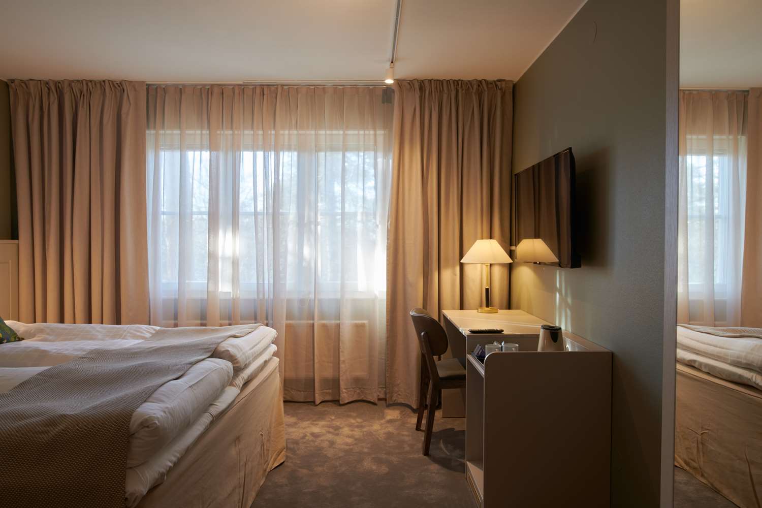 Room, Queen Bed, Best Western Hotel Danderyd 6/10