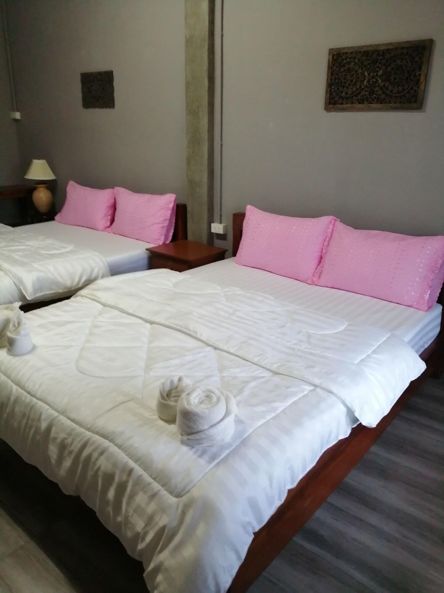 Yotin Guest House 5/19