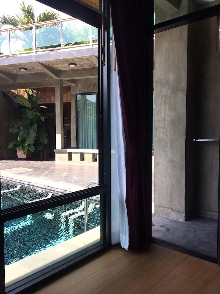 Green View Village Resort 25/50