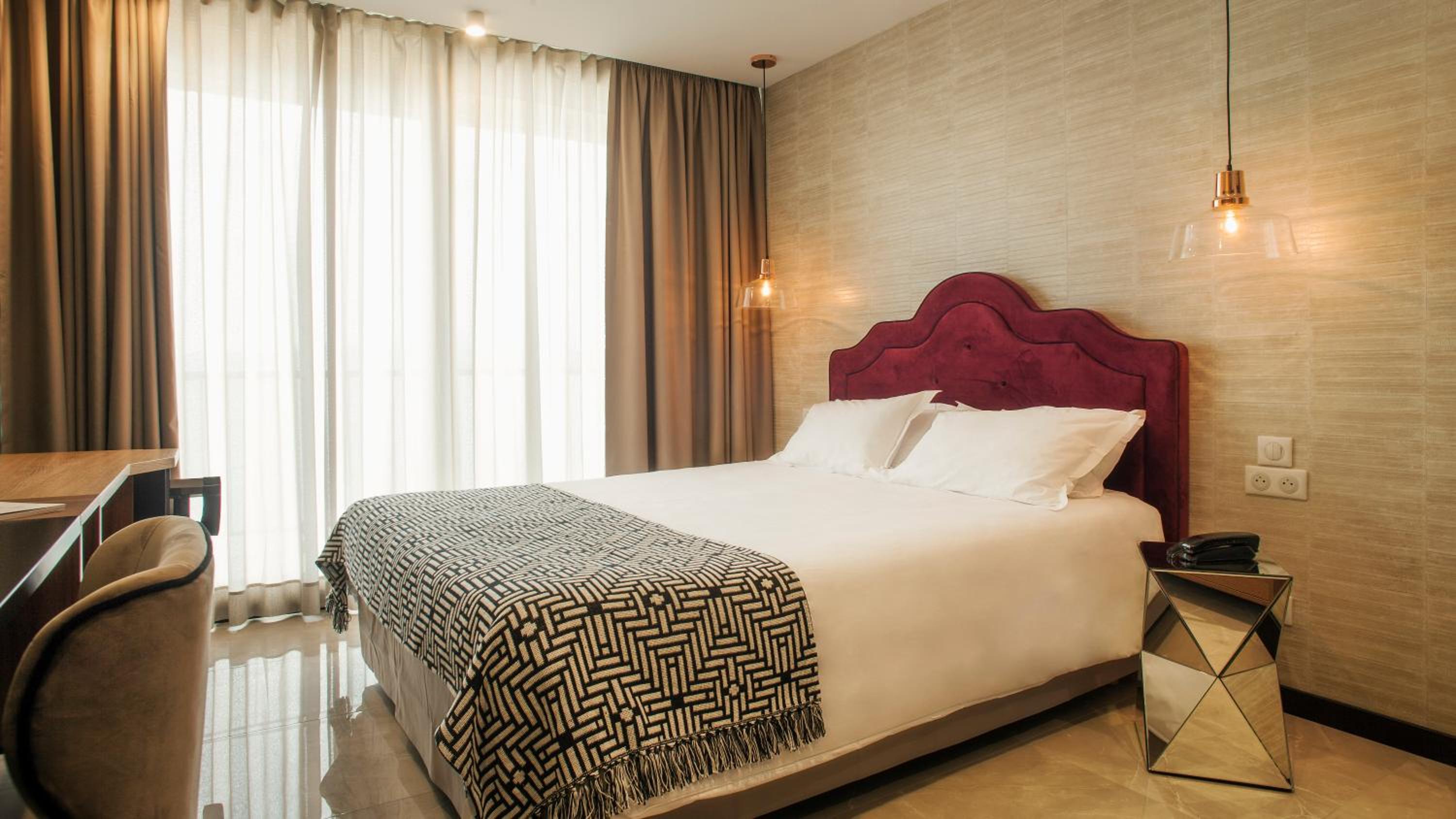 غرفة بريفيليج بإطلالة على البحر بشرفة، La Pietra Hotel Restaurant 9/10