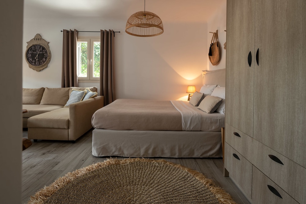 OLIVE MYKONOS VILLAS 27/73