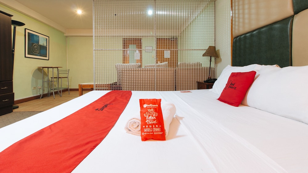 Reddoorz Timog Avenue Quezon City 31/58