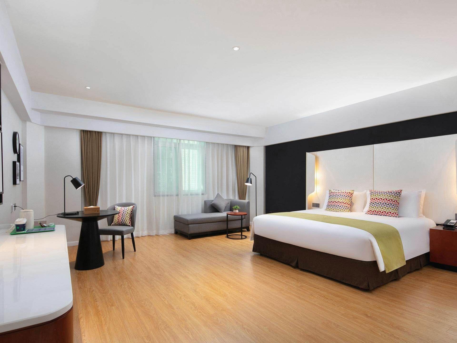 Campanile Hotel (Changsha Hongxing Desiqin Plaza) 10/41