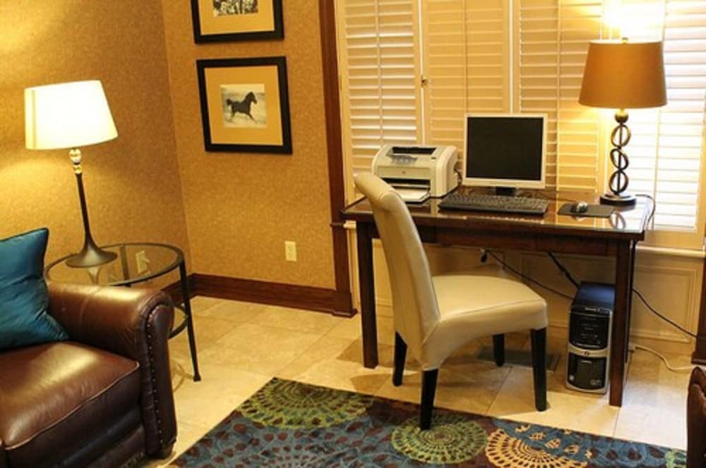 Auburn Place Hotel &amp; Suites - Paducah 20/26
