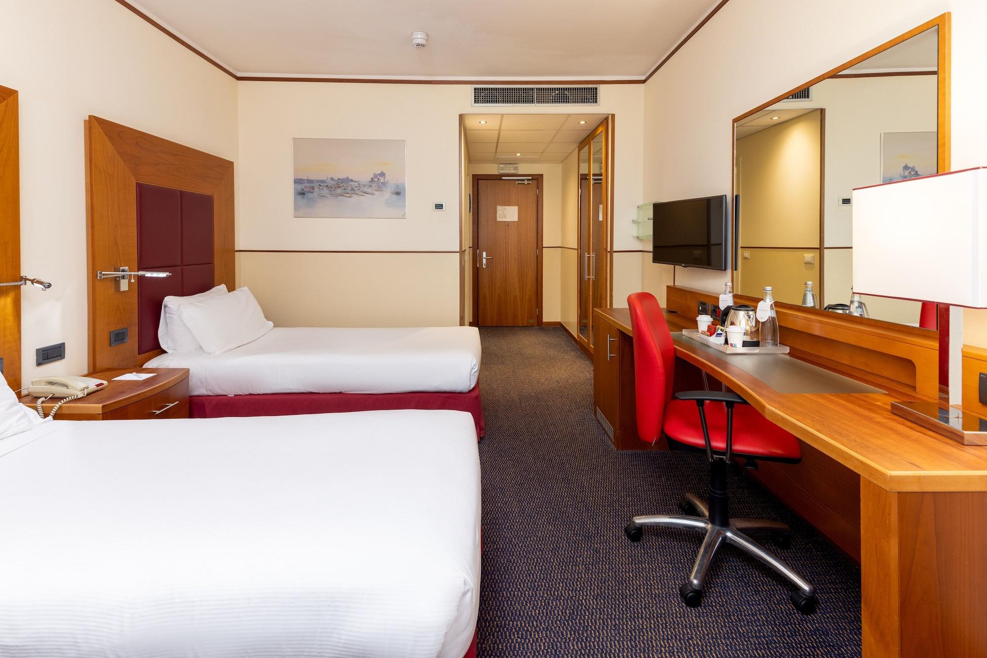 Premium, Multiple Beds