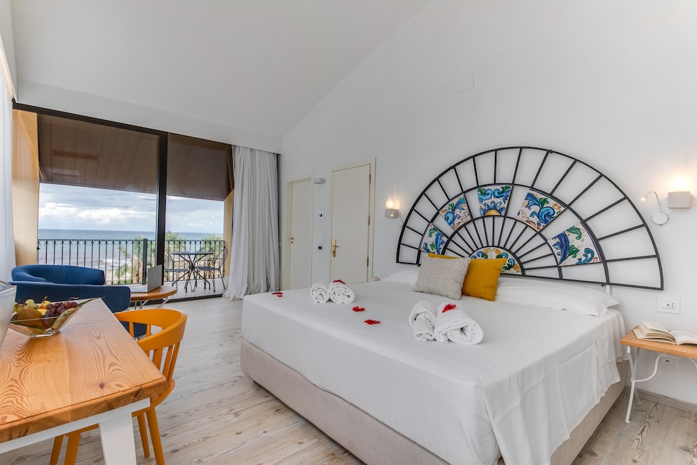 The Tonnara of Bonagia Resort 32/71