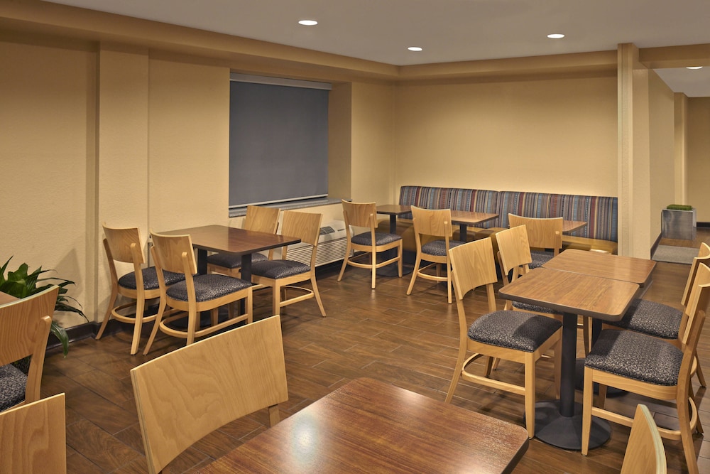 Towneplace Suites By Marriott Albany Downtown Medical Center 44/44