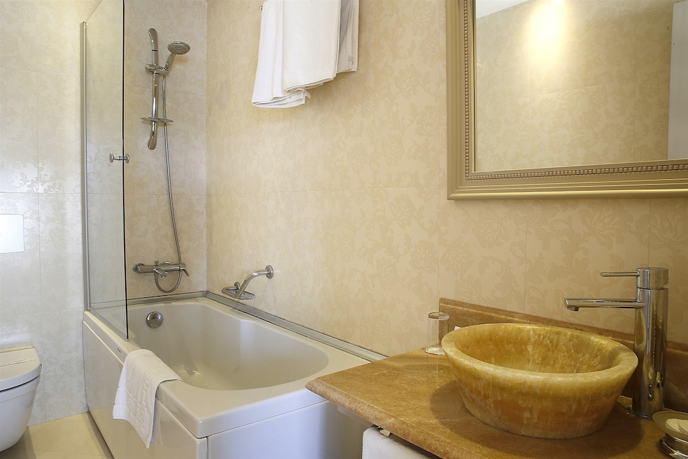 Deluxe, Double Bed, Sea View, Fuat Pasa Yalisi 6/6