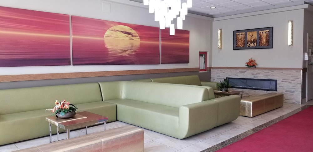 Howard Johnson Hotel Edmonton AB 23/30