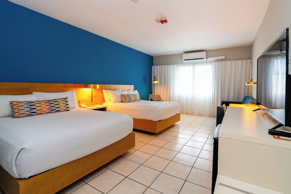 Rincon of the Seas - Grand Caribbean Hotel 7/50