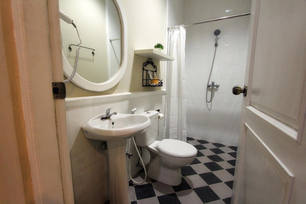 Omah Madam Bed & Breakfast 40/44
