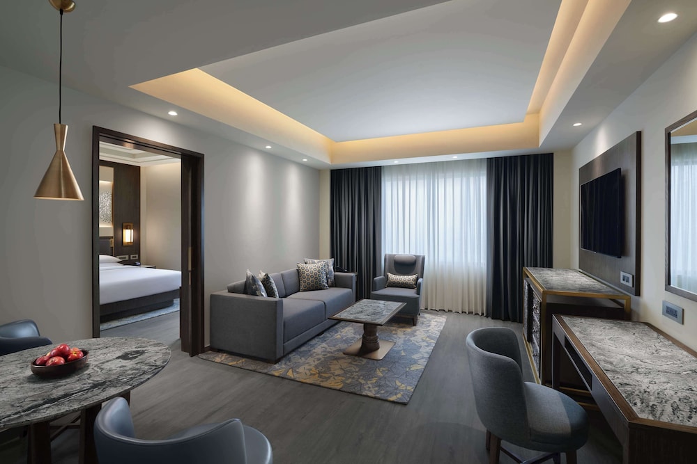 Hyatt Regency Jaipur Mansarovar 32/50