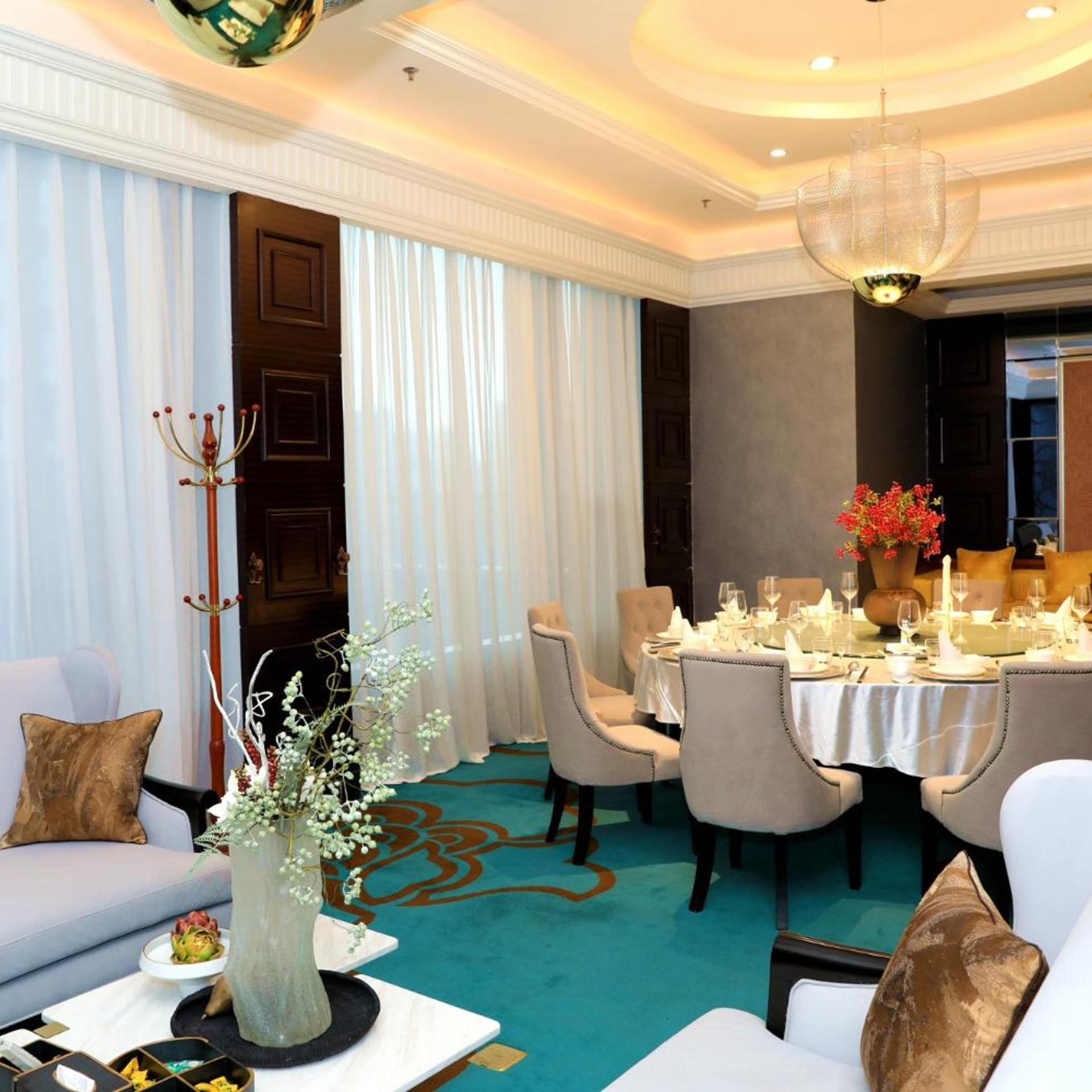 Chengdu Dading Century Hotel 37/55