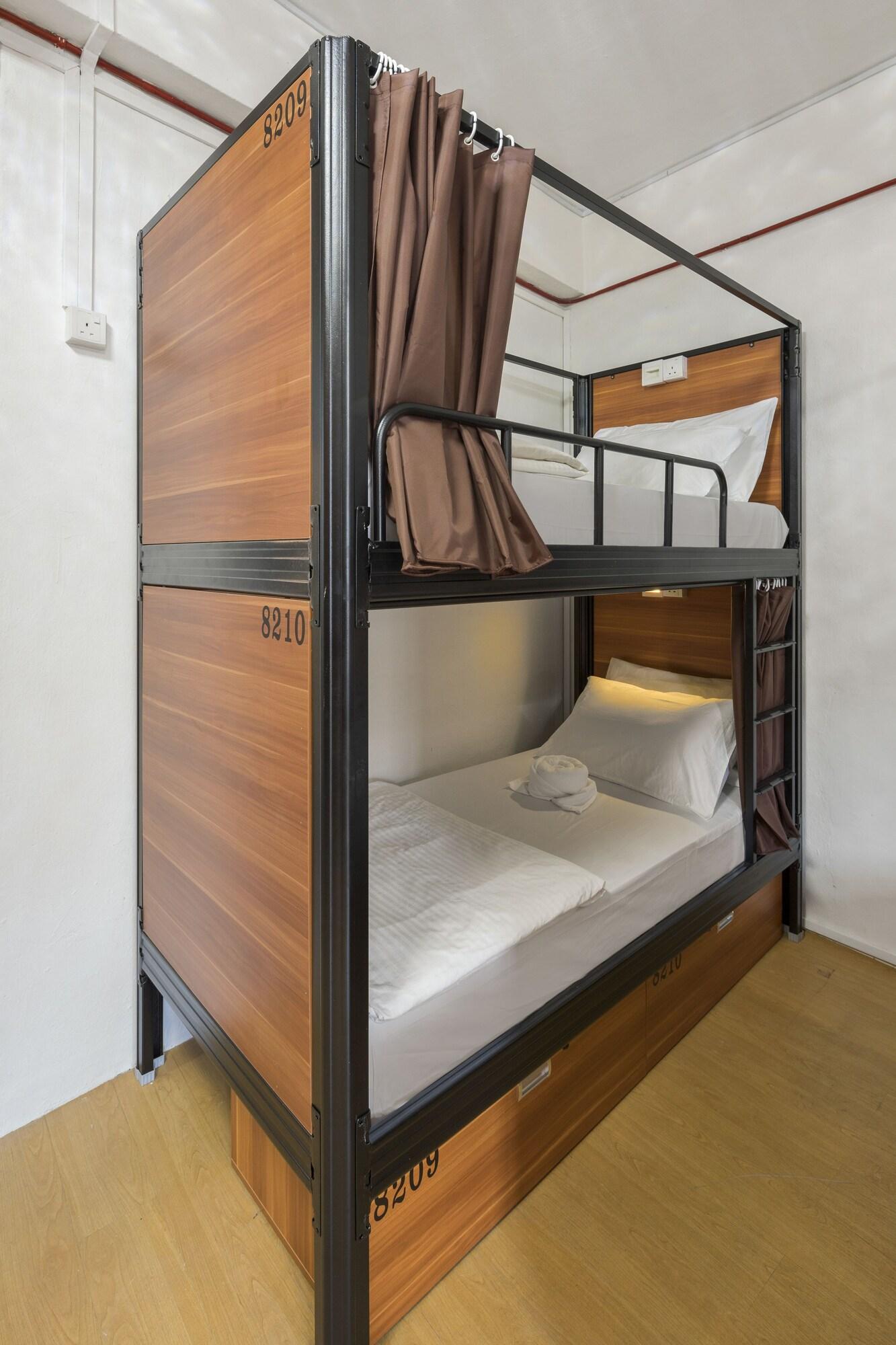 7 Wonders Hostel @ Upper Dickson 15/31