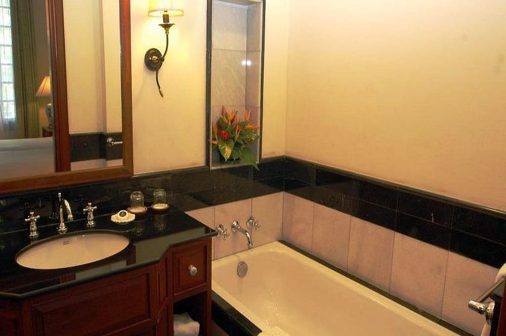 Settha Palace Hotel Vientiane 37/45