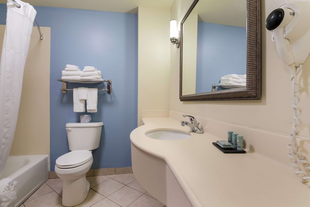 Best Western Coffeyville Central Business District Inn and Suites 22/59