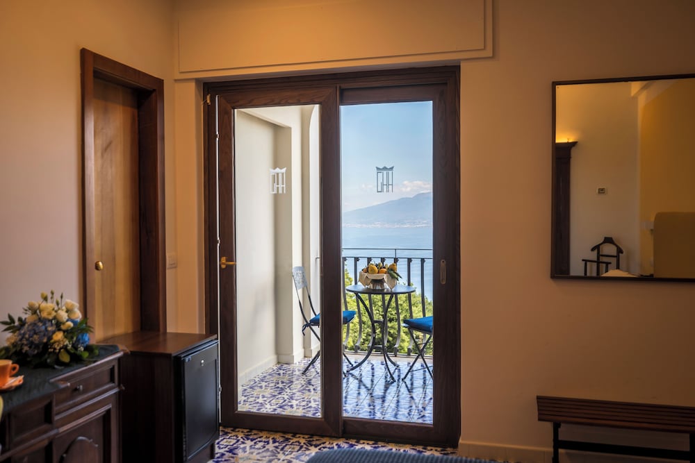 GRAND HOTEL HERMITAGE 6/50
