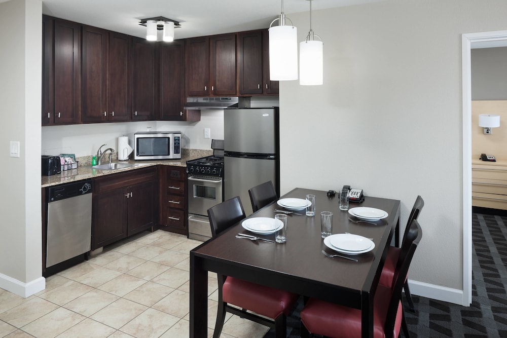 Towneplace Suites By Marriott Columbia Southeast Ft Jackson 42/47