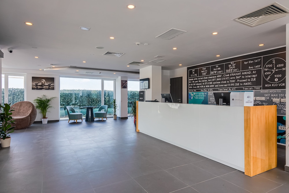 ibis Styles Bucharest Airport 5/54