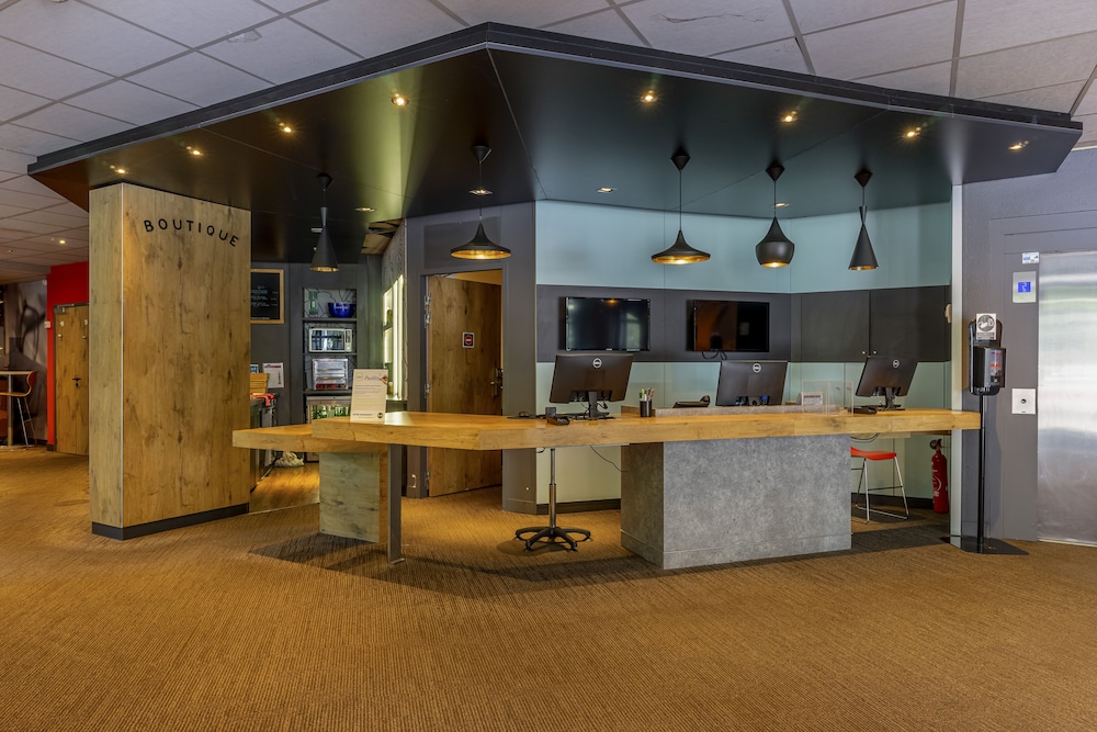 lobby