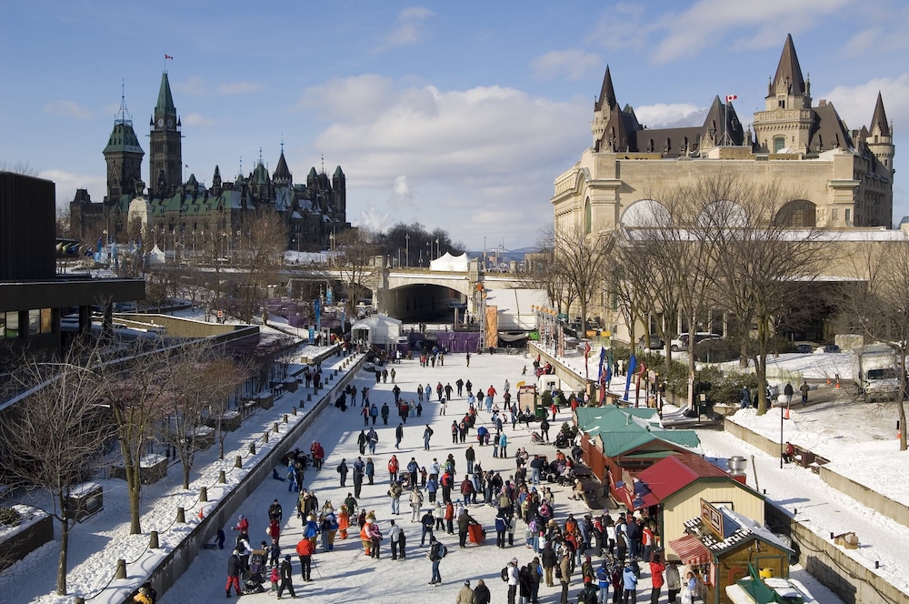 Fairmont Chateau Laurier Gold Experience 20/24
