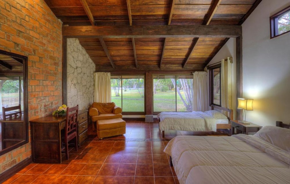 Hacienda La Pacifica 22/73