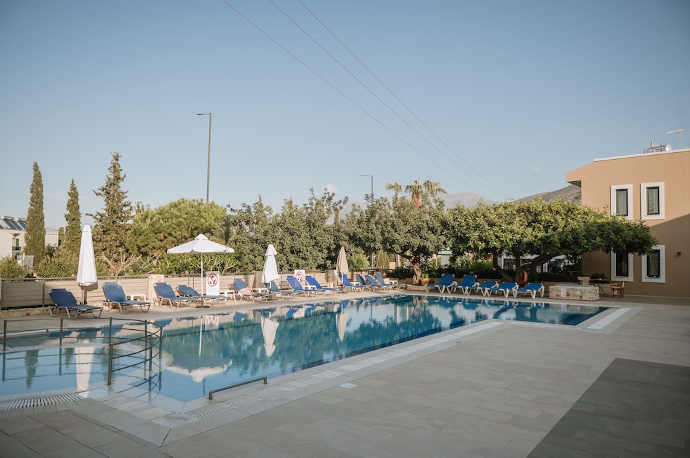 Dionysos Apartments And Studios 57/61