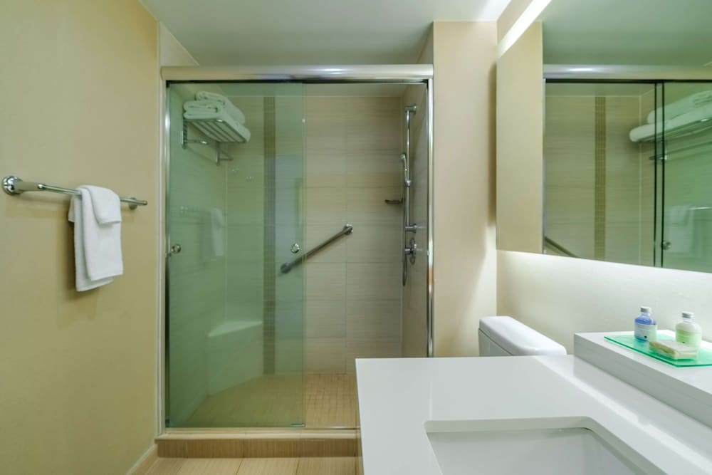 Hyatt Place Los Cabos 13/65