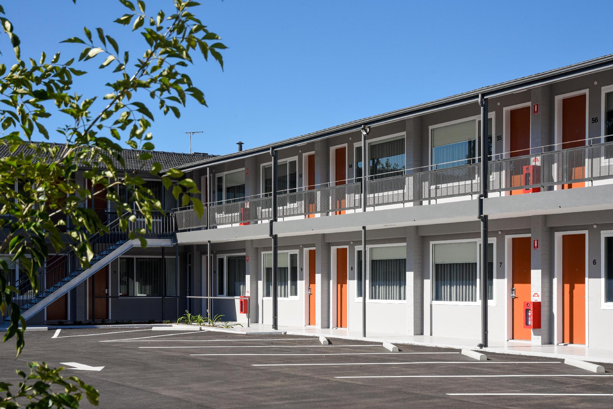 HOTELMOTEL ADELAIDE in ADELAIDE