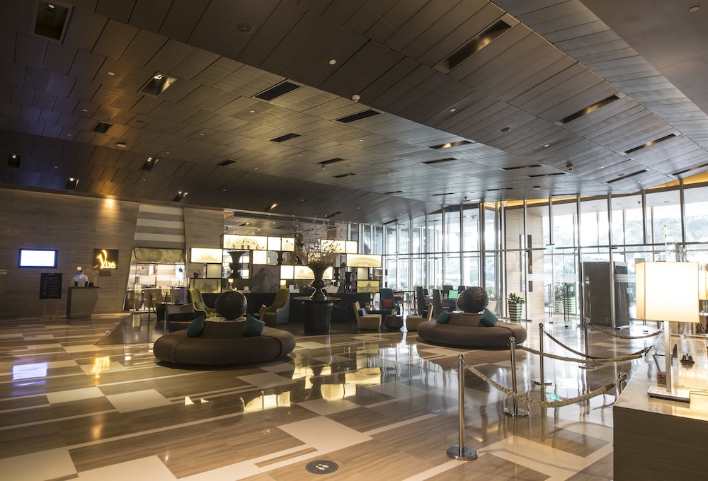 Holiday Inn New Delhi Aerocity by IHG 64/79