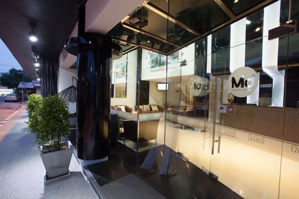 Md Grand Hotel 31/33