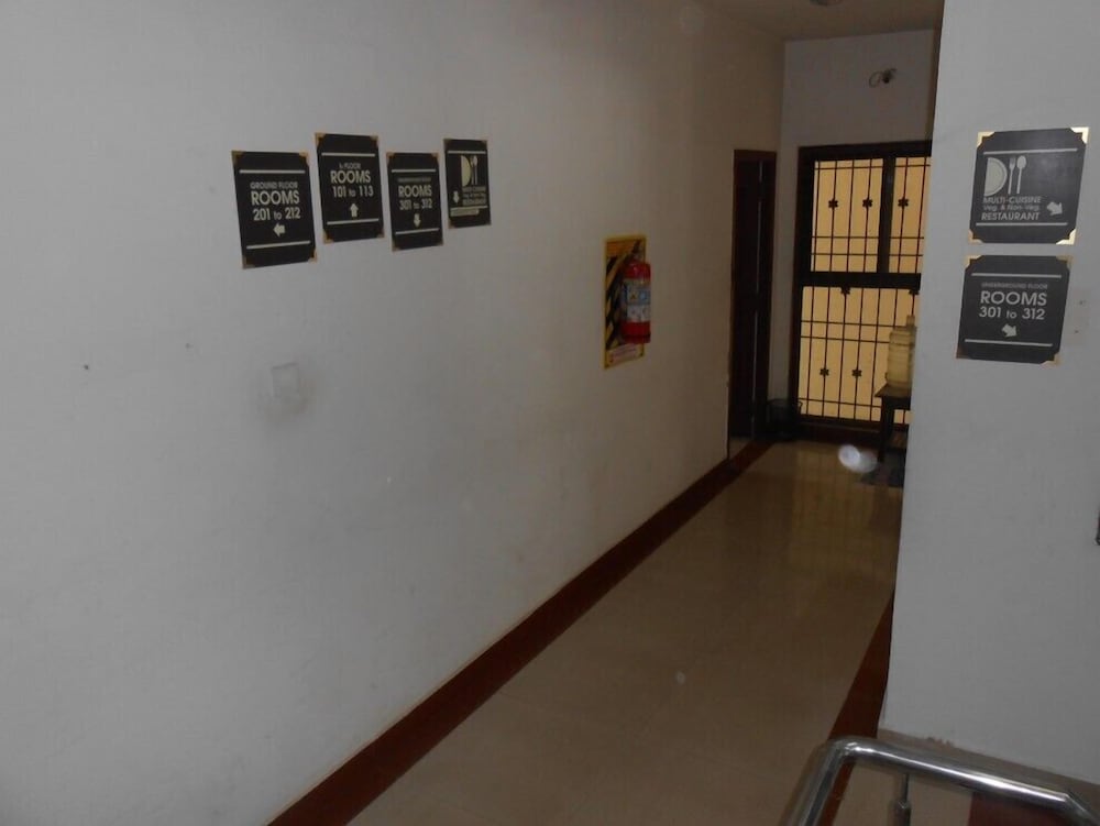RJ INN HOTEL 24/36