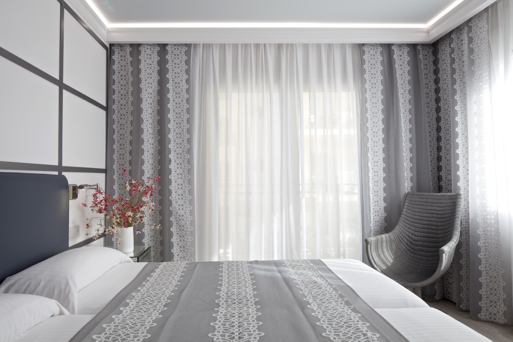 Hotel Rosamar 15/65