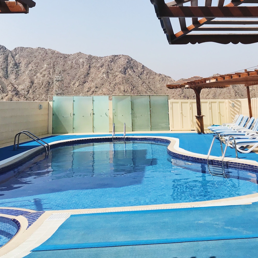 MIRAGE HOTEL AL AQAH 24/35