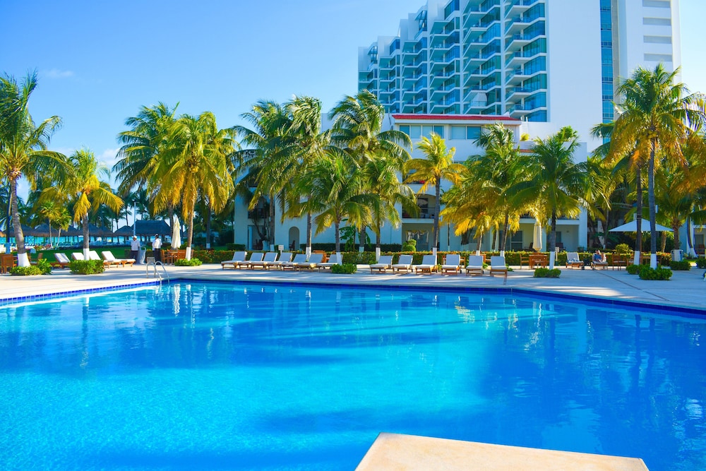 Beachscape Kin Ha Villas and Suites 9/89