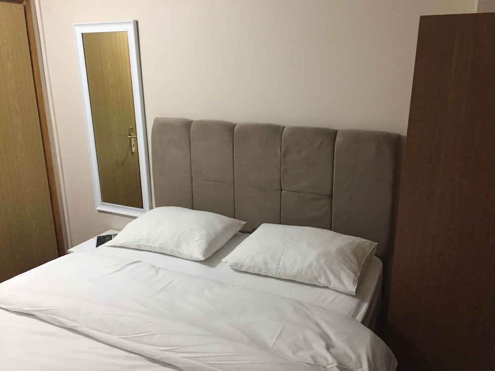 Istanbul Paris Hotel And Hostel 16/74