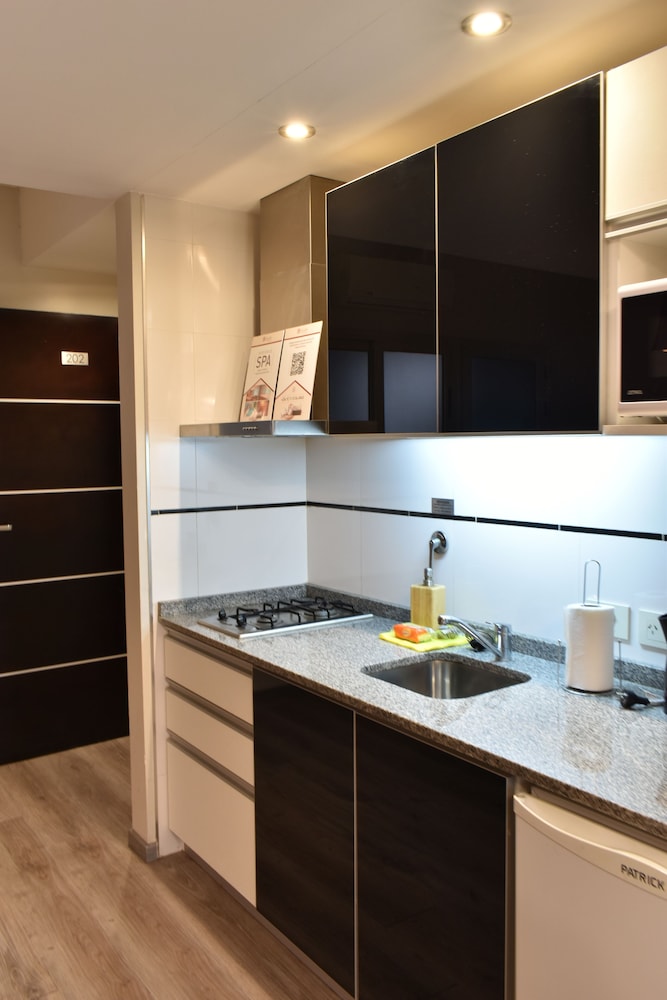 Syrah Suites 47/48